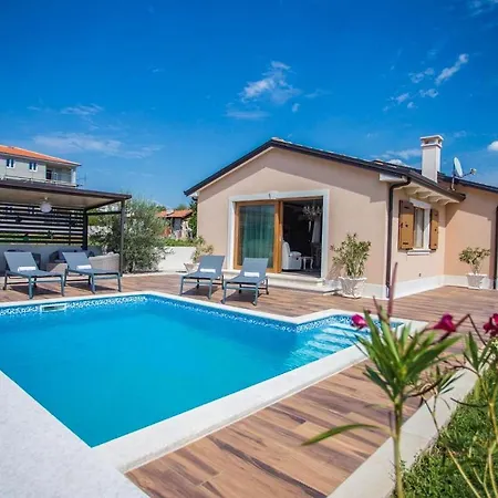 Ferienhaus Mihaela Deluxe Poreč